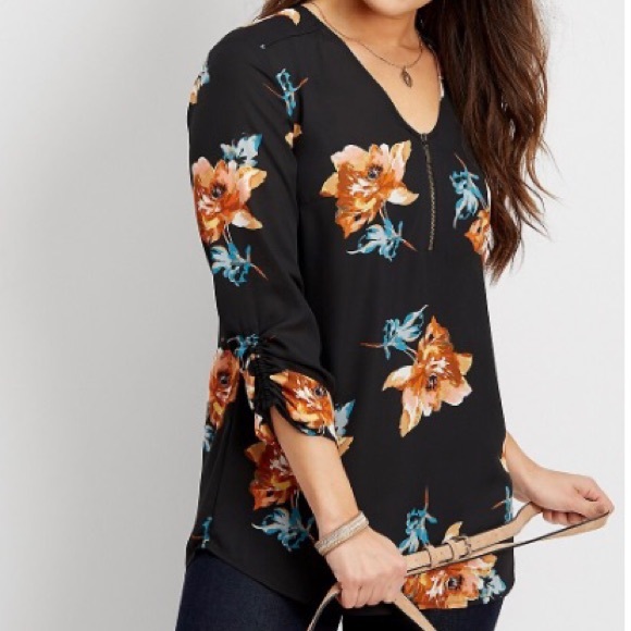 Maurices Tops - Maurices black zip floral tunic